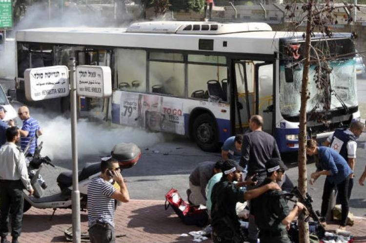 Omnibus estalló hoy en el centro de Tel Aviv