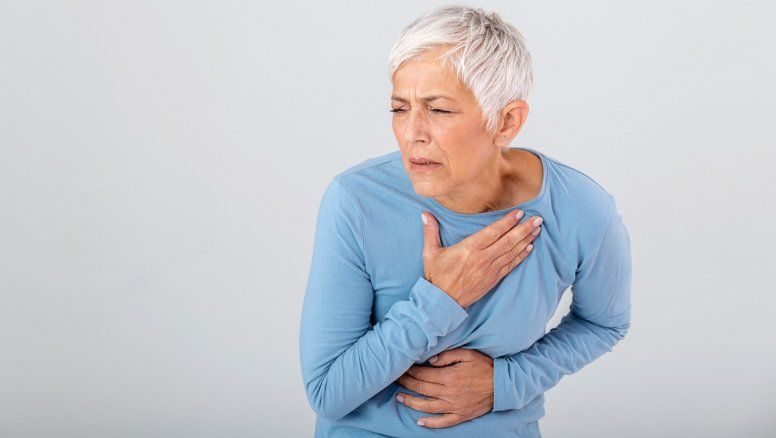 8 alimentos comunes que cardiólogos evitan a toda costa