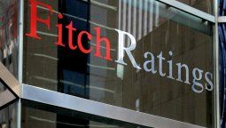 Fitch Ratings mejora la calificación crediticia de Argentina aunque plantea desafíos. Fitch Ratings mejora la calificación crediticia de Argentina aunque plantea desafíos.