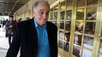 Alejandro Nadur. Alejandro Nadur.