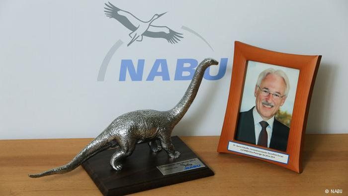Gernot Kalkoffen, según NABU, Dinosaurio del Año 2014.