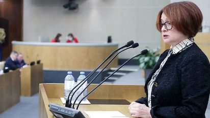 Rusia no reprime inflación y flexibiliza mercado de divisas