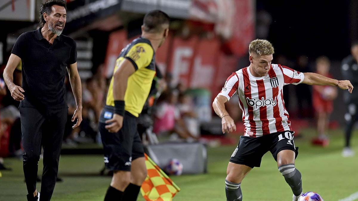River y Boca mostraron una fuerte disparidad en esta sexta fecha. El Millonario goleó 3 a 0 a Godoy Cruz y el Xeneize sufrió una dura caída ante Banfield 1-0. (Foto: Noticias Argentinas)