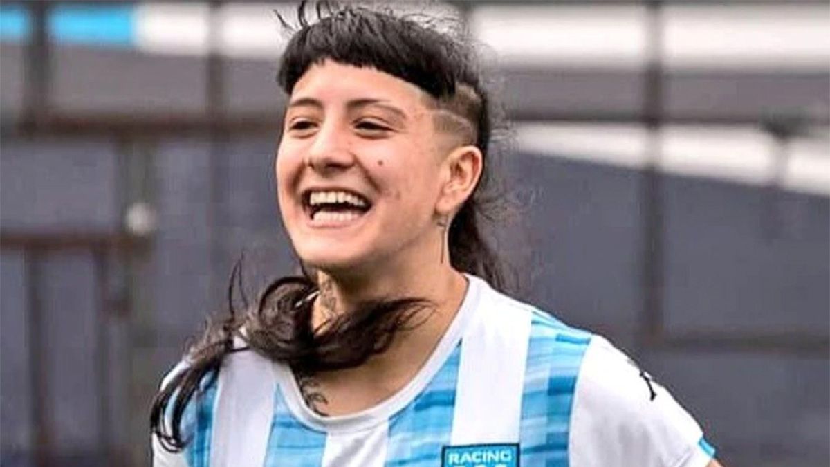 Racing echó a dos jugadores de su plantel profesional femenino por festejar el título de Boca en el Obelisco de la Liga Profesional de Fútbol (LPF) 2022.