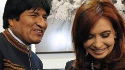 altText(Cristina se suma a convocar a Unasur por la violación de la inmunidad de Morales)}