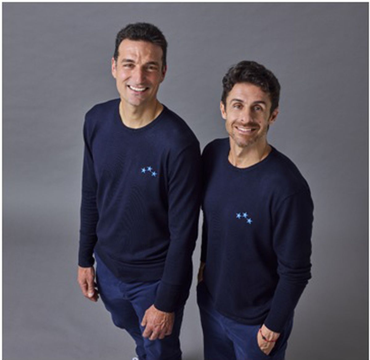 Banco Macro presentó su nueva campaña con Lionel Scaloni denominada “Soñá en grande” cuando restan 40 días para el Mundial 2026. Banco Macro presentó su nueva campaña con Lionel Scaloni denominada “Soñá en grande” cuando restan 40 días para el Mundial 2026.