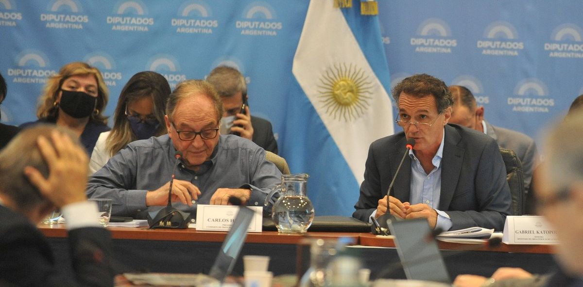 El bochornoso Presupuesto Nacional de 2022 est&aacute; en v&iacute;as de aprobarse en el Congreso con gran complicidad de Juntos por el Cambio.