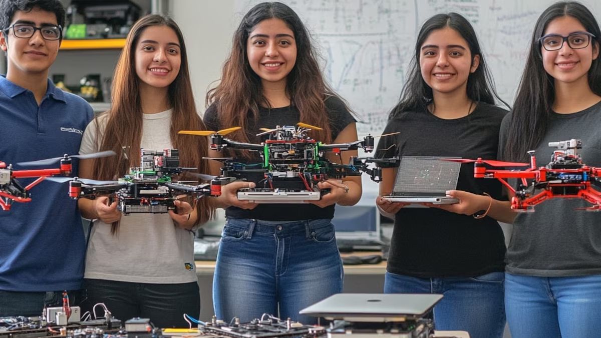 El Instituto Universitario para el Desarrollo Productivo y Tecnológico lanzó el concurso de Tecnocreadores para alumnos de colegios secundarios. El Instituto Universitario para el Desarrollo Productivo y Tecnológico lanzó el concurso de Tecnocreadores para alumnos de colegios secundarios.