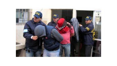 Violencia: 