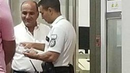 altText(El dólar turista no desalienta a Manzur: Se fue de vacaciones al Caribe)}
