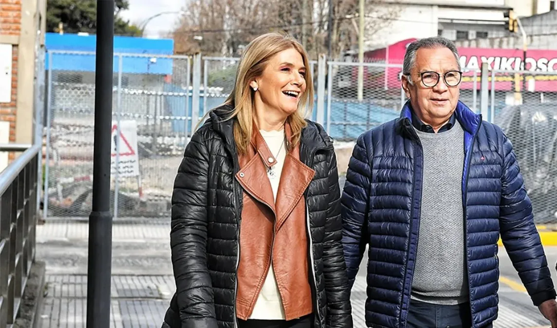 Verónica Magario tiene en Alberto Descalzó su principal impulsor a la presidencia de PJ bonaerense