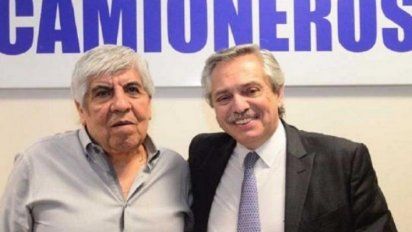 Hugo Moyano logró un bono de fin de año de $25.000 en cuatro pagos