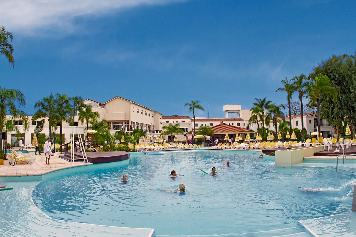 De cara al Mundial Sub20, muchos aprovechan el viaje a Santiago del Estero para visitar las termas de Río Hondo.