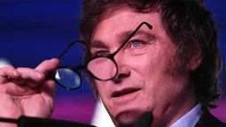 Javier Milei cuenta con un equipo que también cuida detalles estéticos.