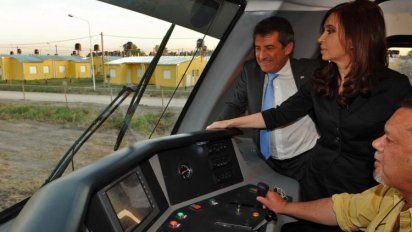 Relato fantástico: Sueldos en cuotas pero publicidad a full