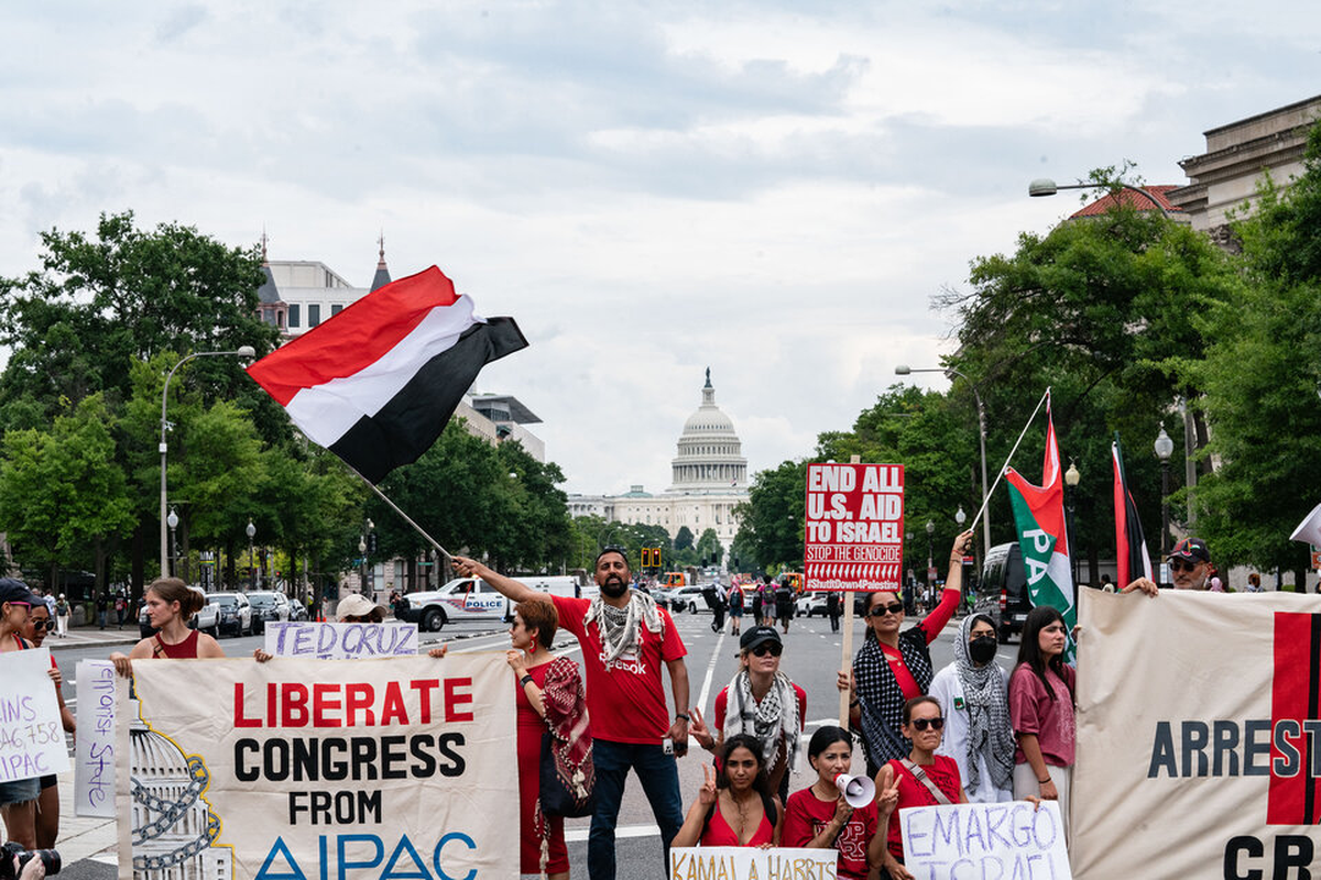Manifestantes propalestina protestan frente al Capitolio.. Imagen: AFP Manifestantes propalestina protestan frente al Capitolio.. Imagen: AFP