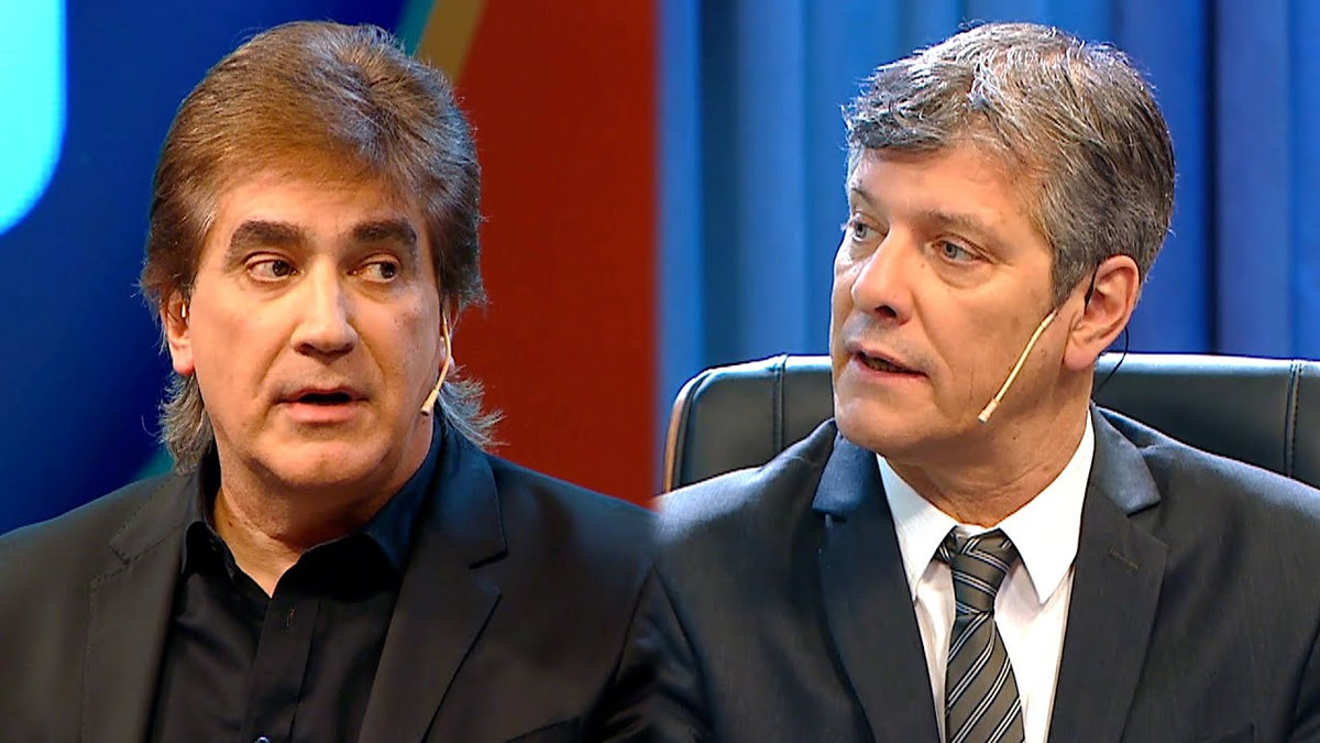 Dante Gebel no descarta postularse a presidente y propone una coalición de gente honesta más allá de los partidos. Cree que la política está dominada por la corrupción. Dante Gebel no descarta postularse a presidente y propone una coalición de gente honesta más allá de los partidos. Cree que la política está dominada por la corrupción.