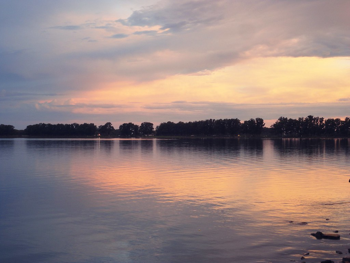 Laguna de San Miguel del Monte, en Buenos Aires. Laguna de San Miguel del Monte, en Buenos Aires.