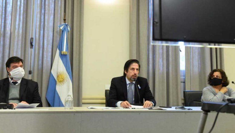El Gobierno acordó con los gremios el pago de un plus de $4.840 a los docentes de todo el país