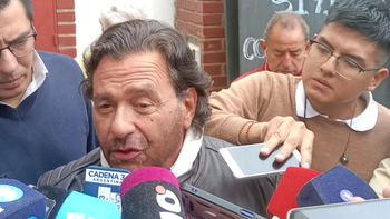 Gustavo Sáenz. Gustavo Sáenz.