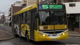 En Santa Fe y Rosario, el boleto de colectivo costará $940