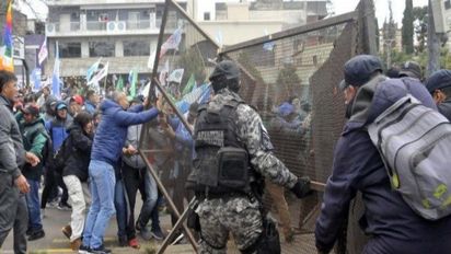 Protestas: Jujuy aplica multas de hasta $2 millones a piqueteros