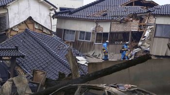 Japón sigue lidiando con las consecuencias del mortal terremoto. Japón sigue lidiando con las consecuencias del mortal terremoto.