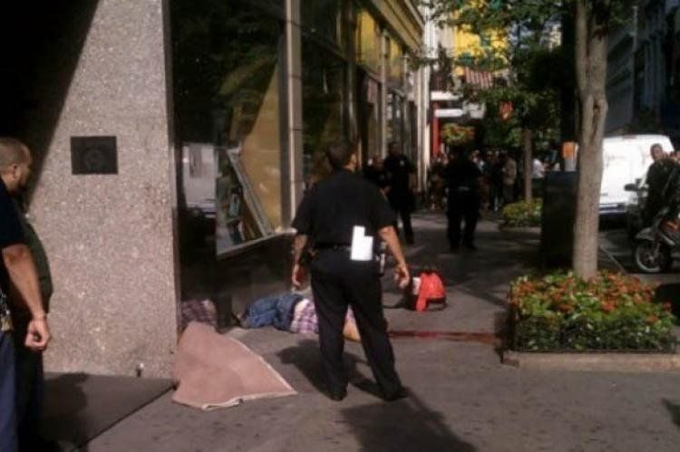 La policía de Nueva York abatió al agresor.
