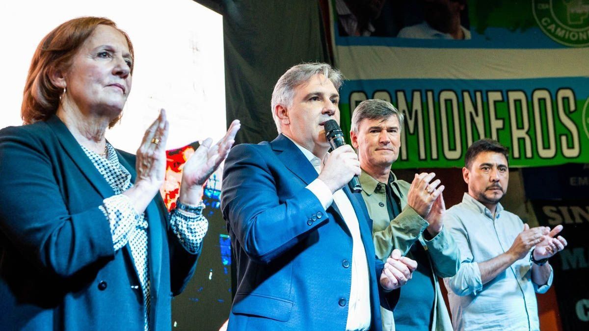 Llaryora se queda con el combo en Córdoba.&nbsp;