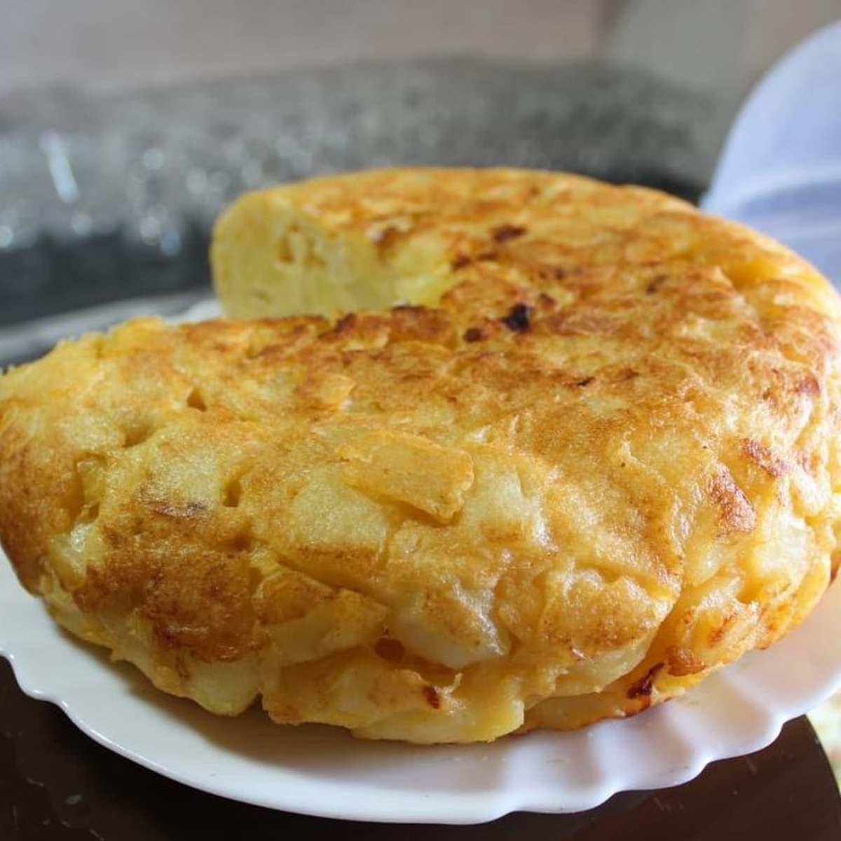 La tentadora tortilla de papas de El Tropezón. Foto: lacartaporfa.com
