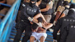 altText(El Salvador extendió otra vez el 'estado de excepción' )}