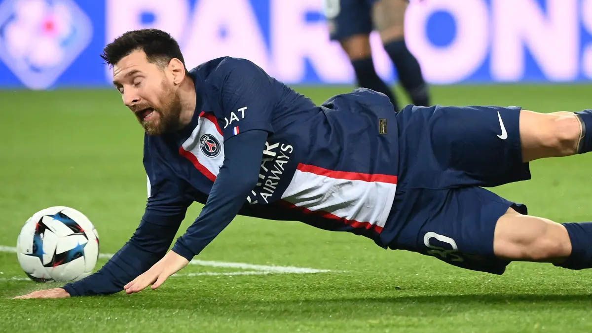 El París Saint Germain (PSG) sufrió la baja de Kylian Mbappé por lesión y, ahora, se sumó Lionel Messi y está en duda para el duelo ante el Bayern Munich.