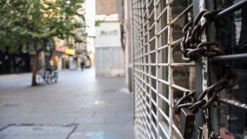 La crisis económica hace estragos: Las persianas bajas ya son el único paisaje