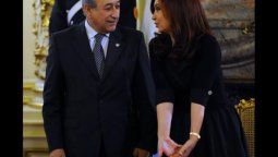 altText(Orcadas: Puricelli admitió retraso en el abastecimiento)}