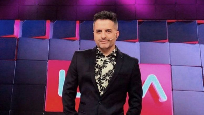 Ángel de Brito vs. América TV: 