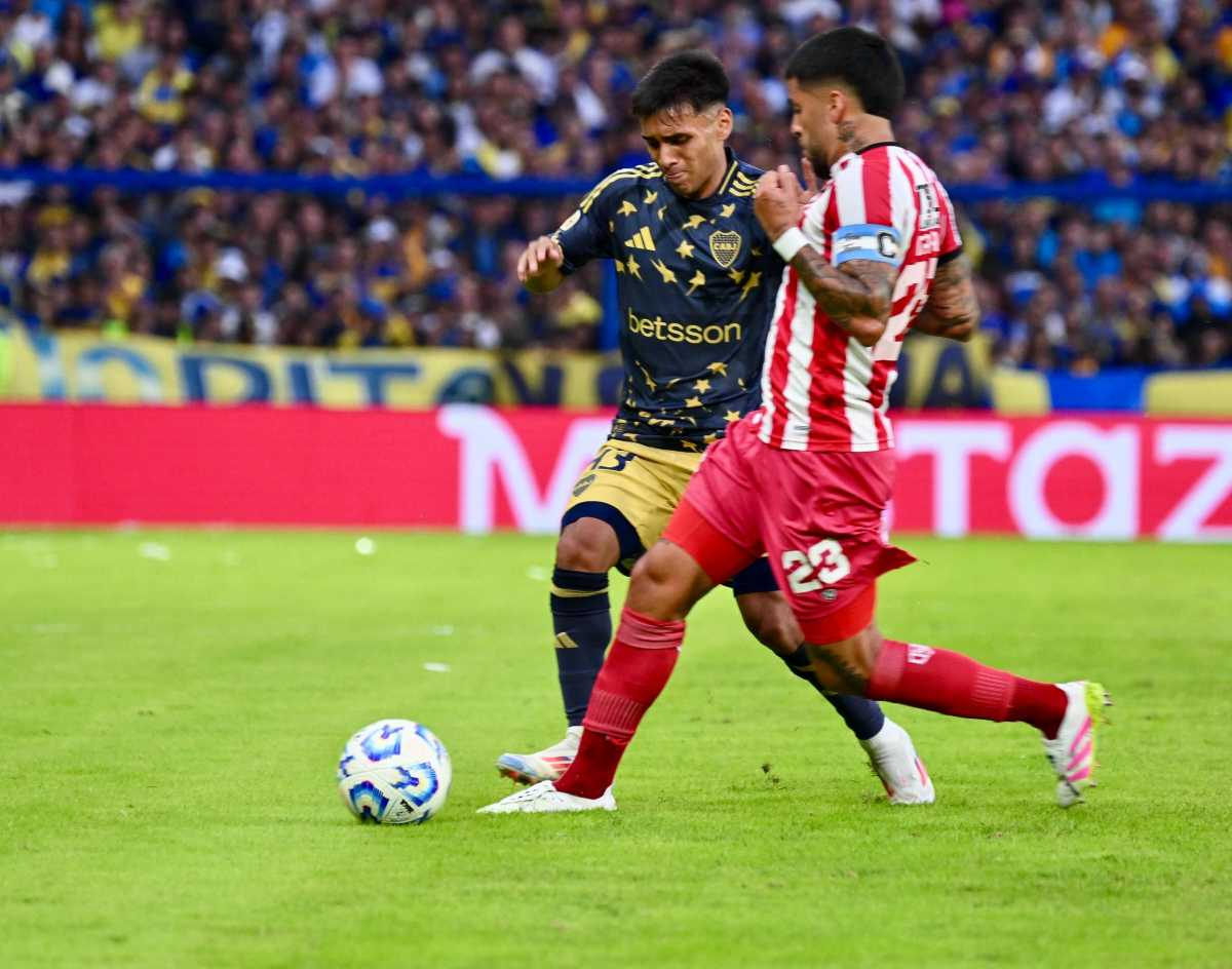 Milton Delgado fue, una vez más, lo mejor de Boca Milton Delgado fue, una vez más, lo mejor de Boca