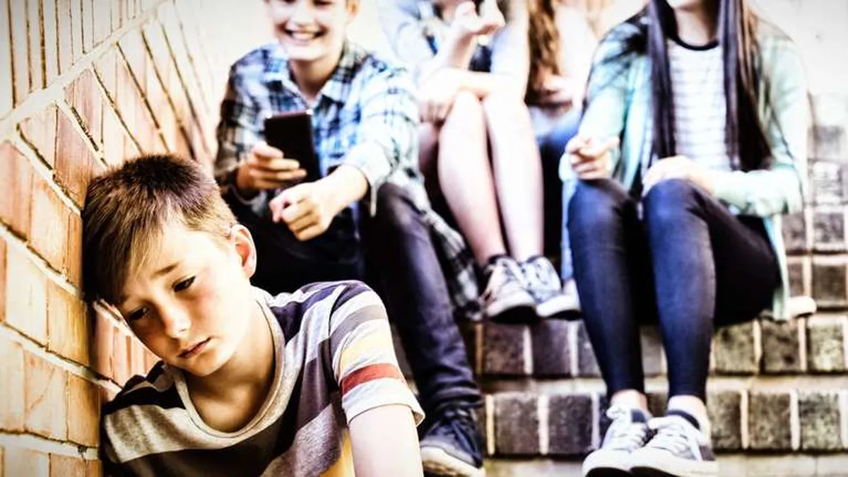 En poco tiempo, los casos de bullying en Argentina pasaron de 14.800 casos a 50.250, ubicando al país en el quinto puesto a nivel mundial en casos de acoso escolar. En poco tiempo, los casos de bullying en Argentina pasaron de 14.800 casos a 50.250, ubicando al país en el quinto puesto a nivel mundial en casos de acoso escolar.