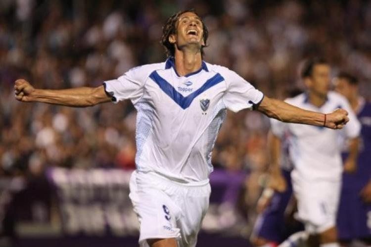 Mauro Óbolo regresó a Vélez con un gol en el bolsillo.