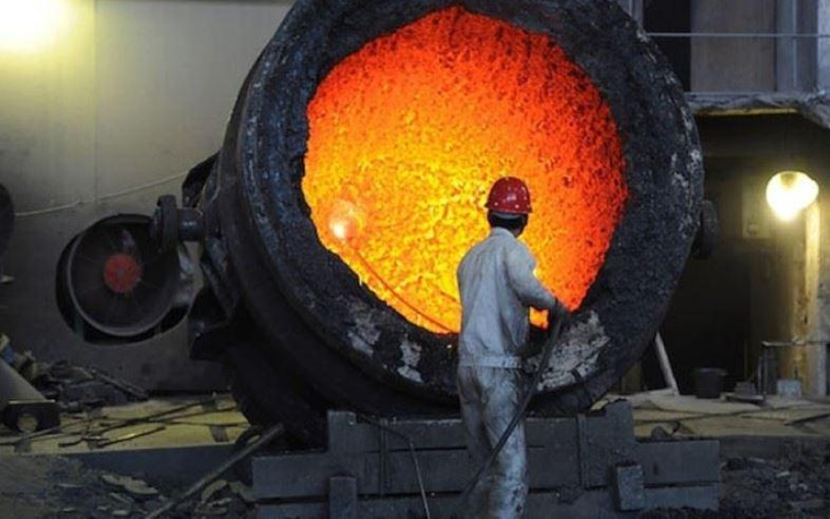 China, el mayor productor de acero en el mundo. China, el mayor productor de acero en el mundo. 