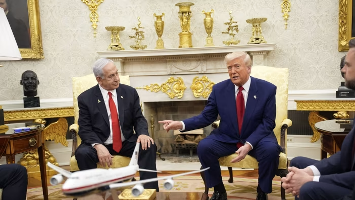 Benjamin Netanyahu, a la izquierda, dice que él y Donald Trump están Benjamin Netanyahu, a la izquierda, dice que él y Donald Trump están