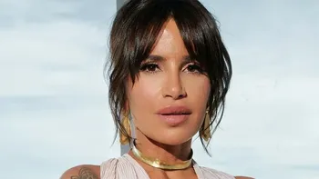 Florencia Peña enfrenta a un troll extitular del INCAA que la amenaza con un video falso. La actriz presentó una denuncia y la pelea se descontrola en redes. Florencia Peña enfrenta a un troll extitular del INCAA que la amenaza con un video falso. La actriz presentó una denuncia y la pelea se descontrola en redes.