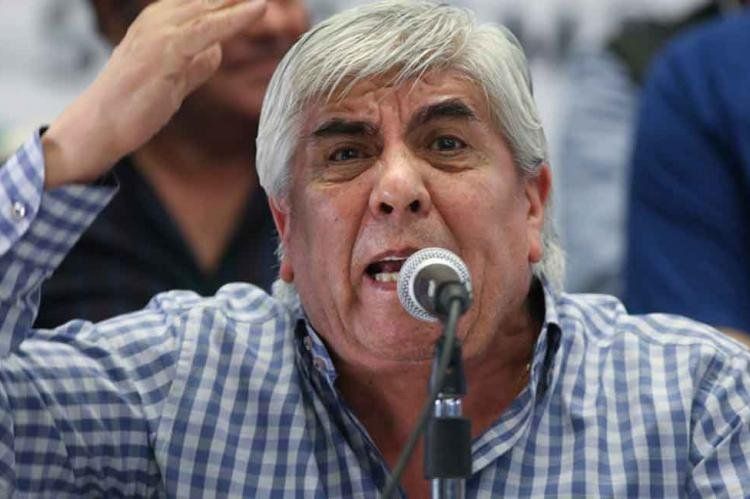 hugo moyano.jpg