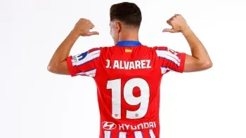 Julián Álvarez fue presentado en Atlético Madrid