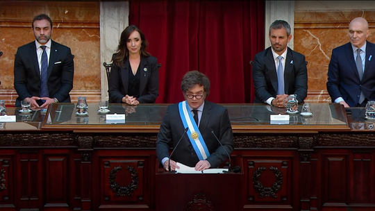 El Gobierno retrasará el debate del Presupuesto para tratarlo con el nuevo Congreso. El Gobierno retrasará el debate del Presupuesto para tratarlo con el nuevo Congreso.