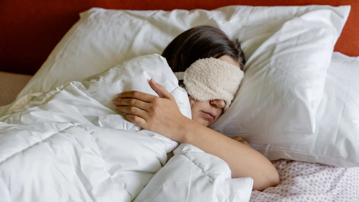 Realmente es bueno dormir sin brasier? Experta revela la verdad