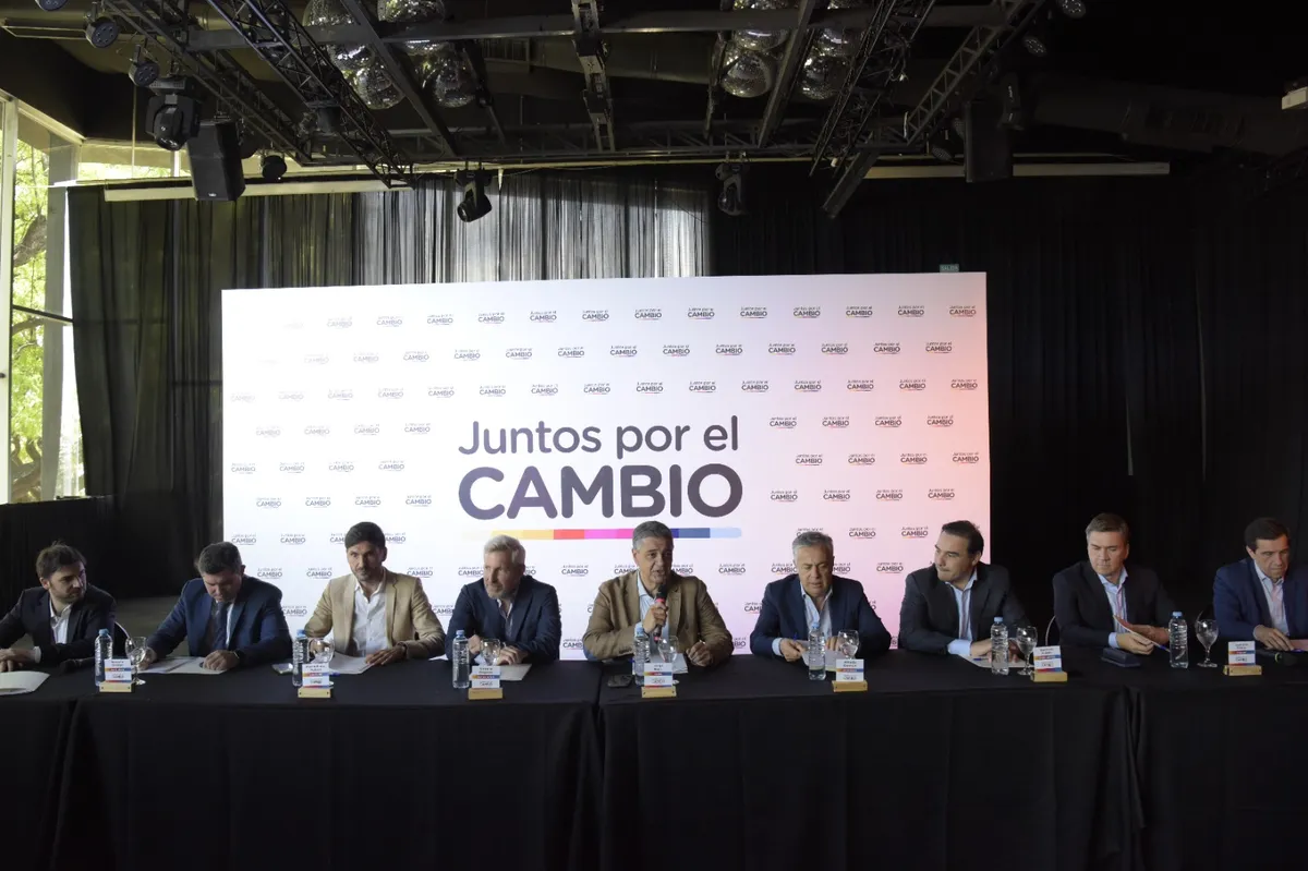 El encuentro de gobernadores y legisladores de JxC. Entre ellos, la presencia de Pullaro. El encuentro de gobernadores y legisladores de JxC. Entre ellos, la presencia de Pullaro. 