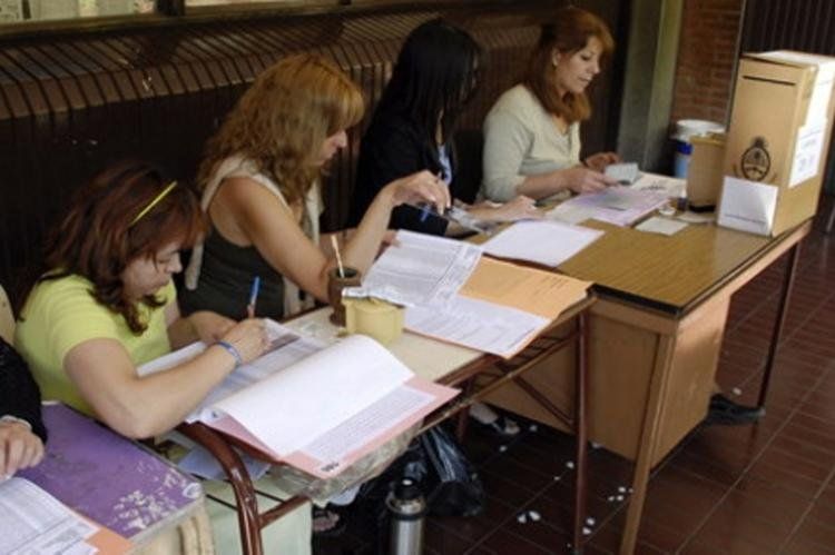 La mayoría de los votantes se muestra indiferente frente a las PASO