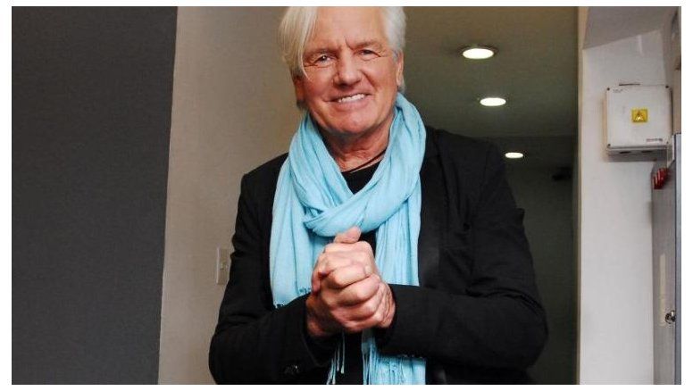 Sergio Denis, el romántico que hizo la colimba y adoptaron las hinchadas