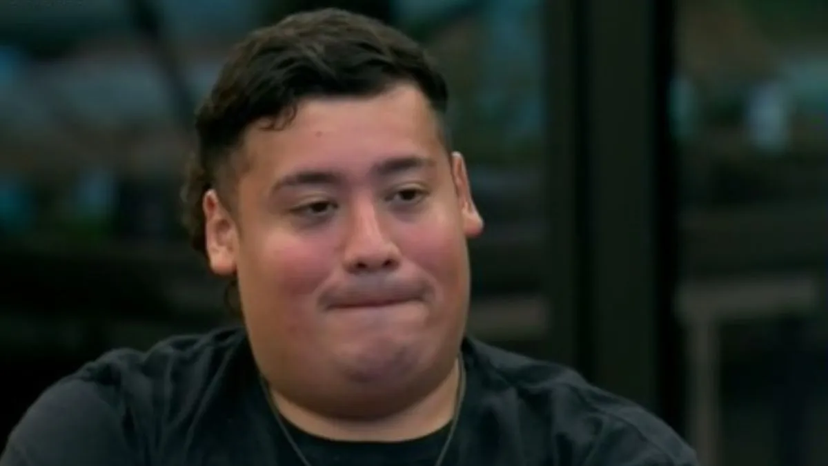 Manzana, de Gran Hermano, podría recibir una dura sanción. Manzana, de Gran Hermano, podría recibir una dura sanción.