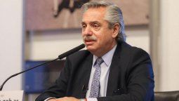 altText(Muy conflictiva la agenda de Alberto F., que vuelve a la grieta y los K lo dejan cada vez más expuesto)}